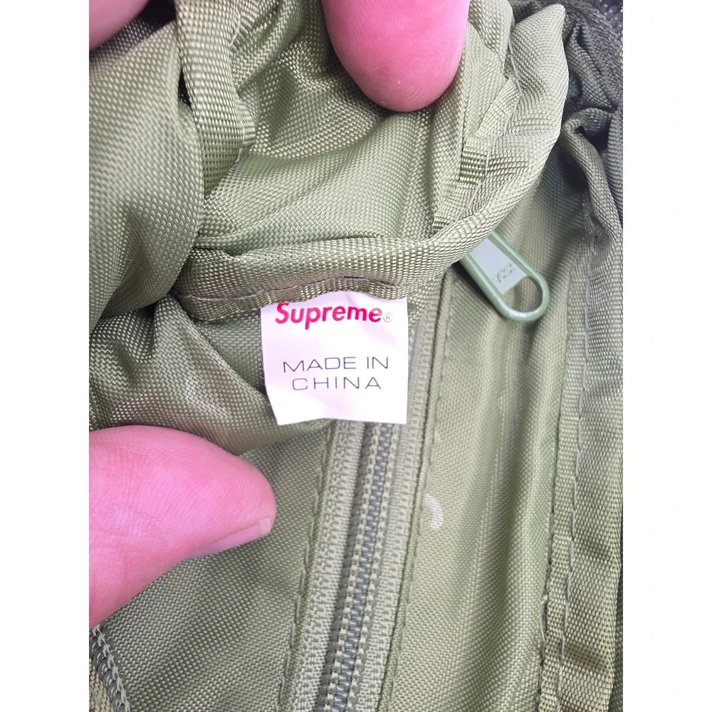 Supreme‎ Cordura Shoulder Bag Olive Green Embossed Logo Crossbody FW22